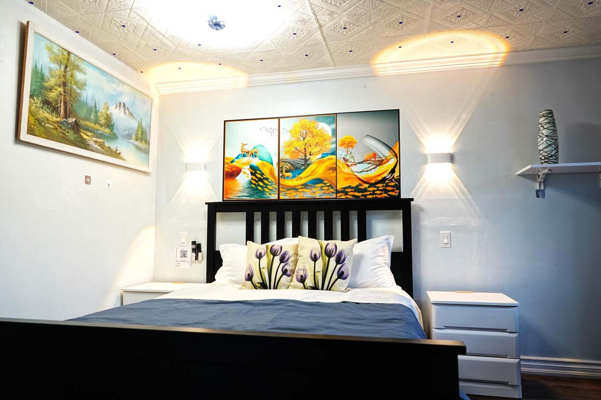 Renovated Cozy Bedroom With Private Washroom Toronto Luaran gambar